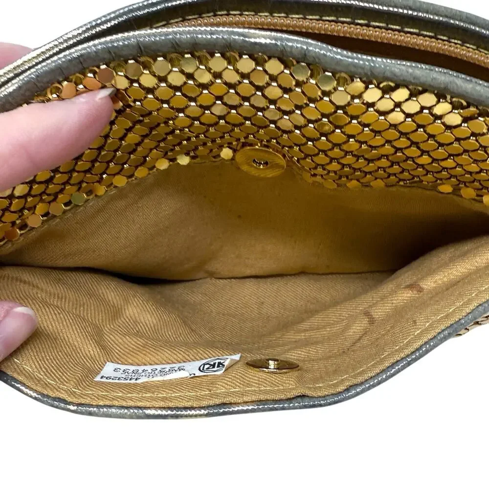 Vintage La Regale Gold Metal Chainmail Purse Evening Bag Art‎ Deco Clutch